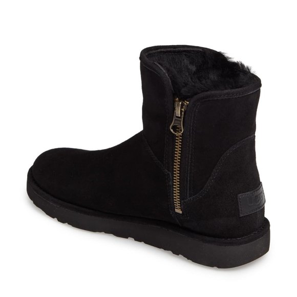UGG Abree II Genuine Sheepskin Mini suede black winter Boot 6 (SE10) - Picture 2 of 8